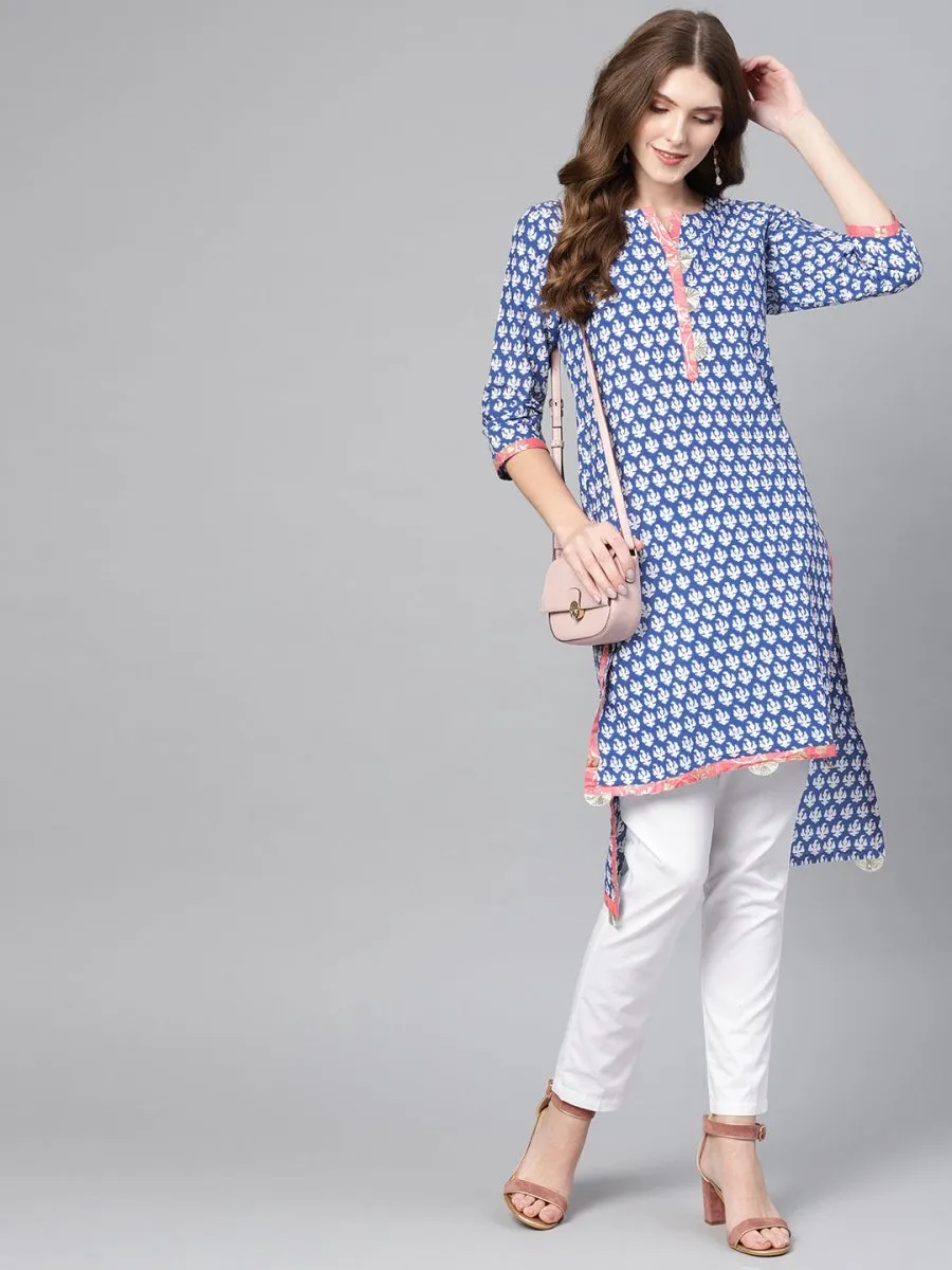 Ahalyaa Women Blue & White Printed High-Low Straight Kurta