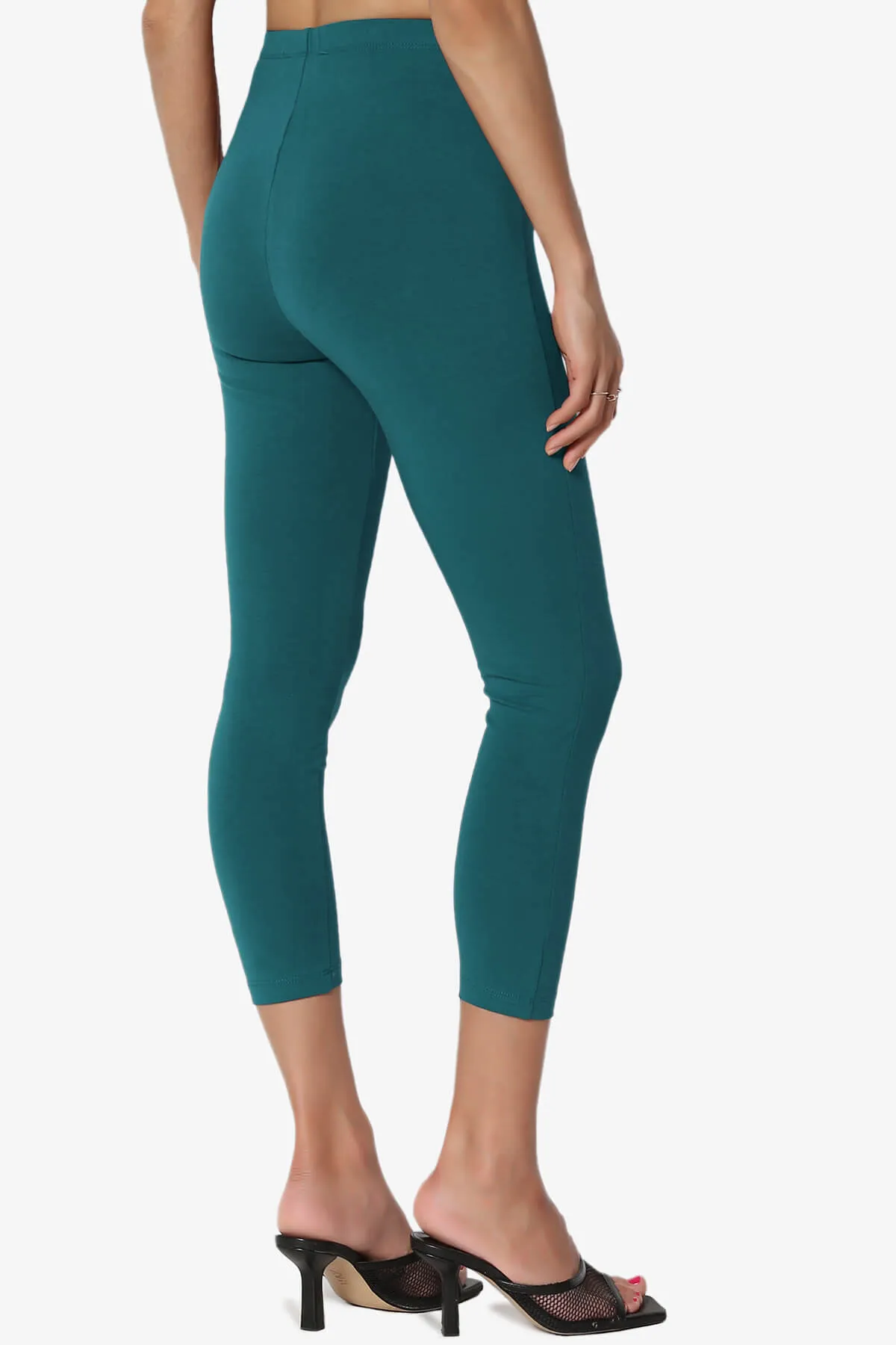 Ansley Luxe Cotton Capri Leggings PLUS