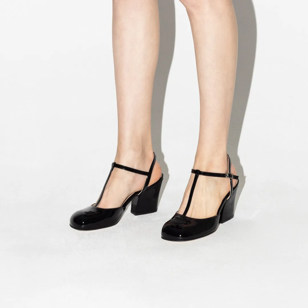 CEEU - chunky heel pump