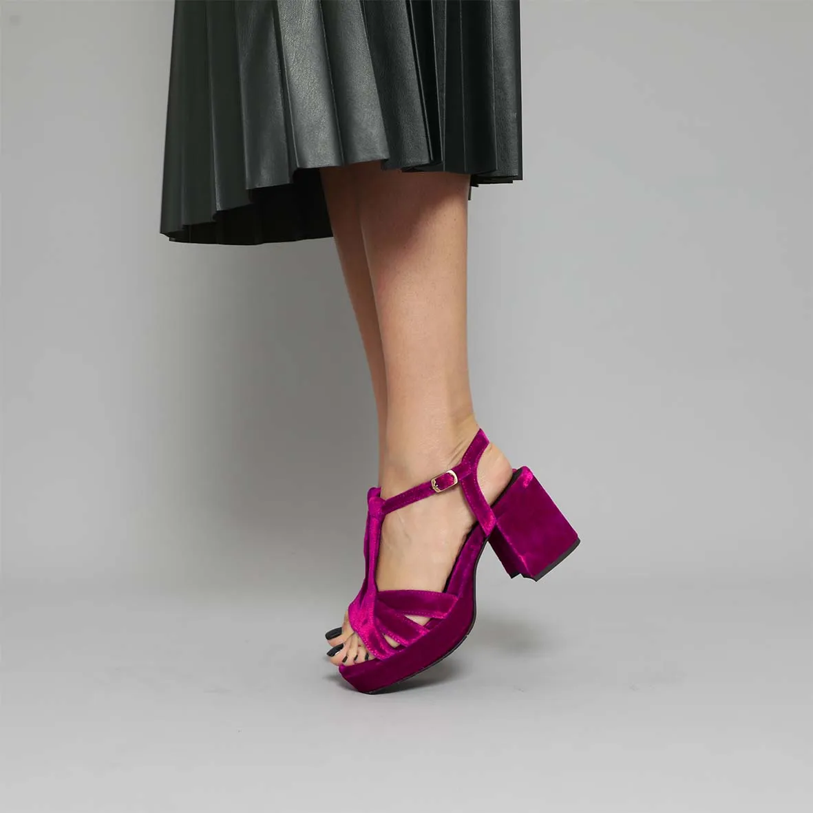 Charlie Vegan Velvet Magenta