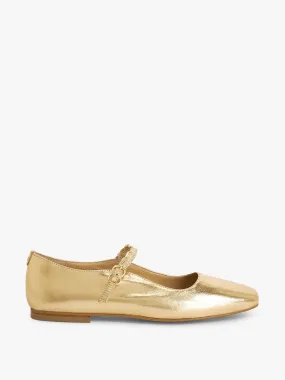 Gold leather lining pumps