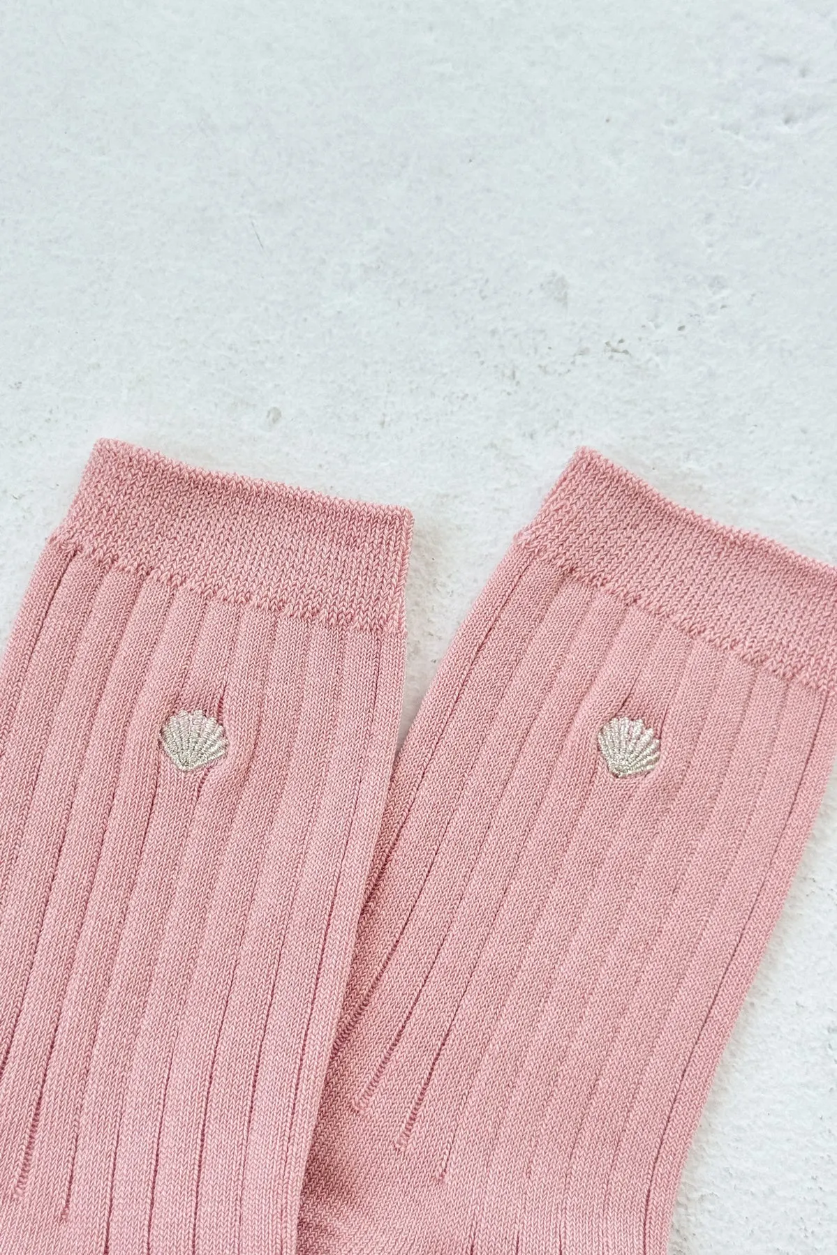 Le Bon Shoppe - Embroidered Her Socks | Pink Soda