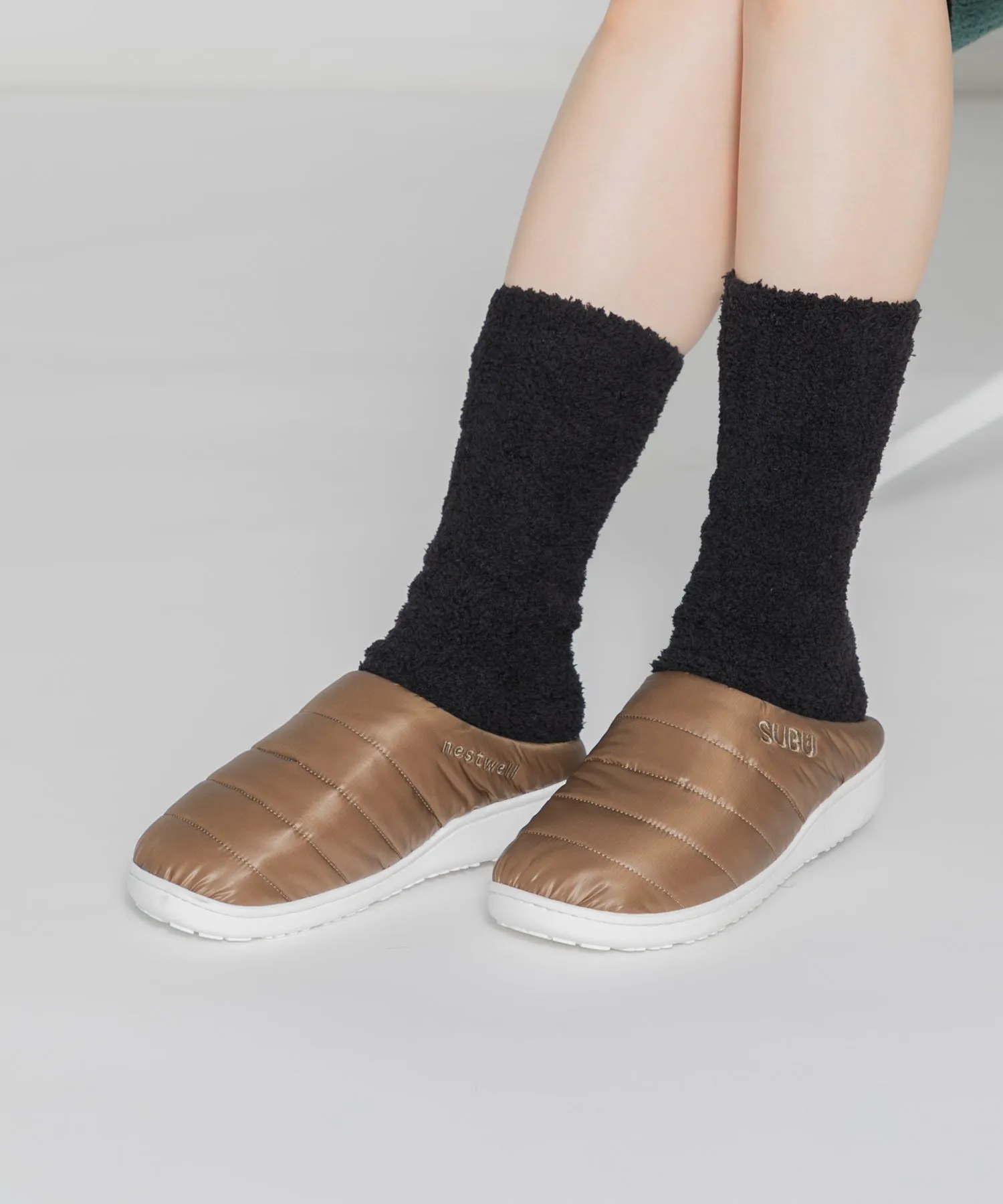 【MEN , WOMEN】nestwell FIR - SUBU x nestwell Winter Sandal -