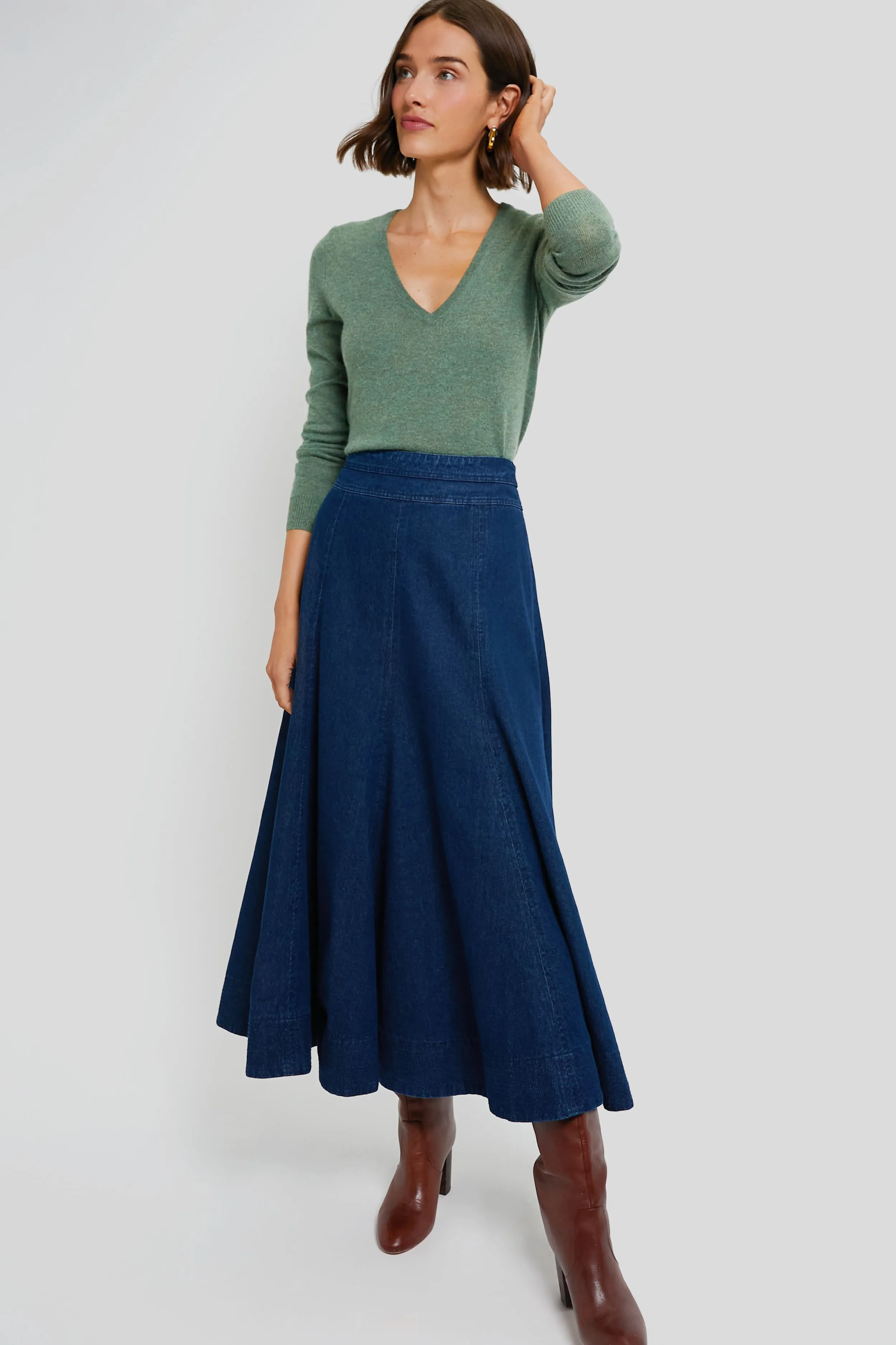 Pine Green Cashmere V-Neck Sweater