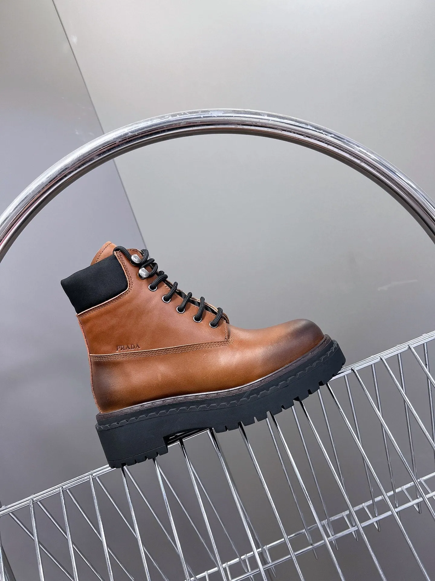 PRA LACE-UP BOOTS OMBRE CARAMEL CALFSKIN