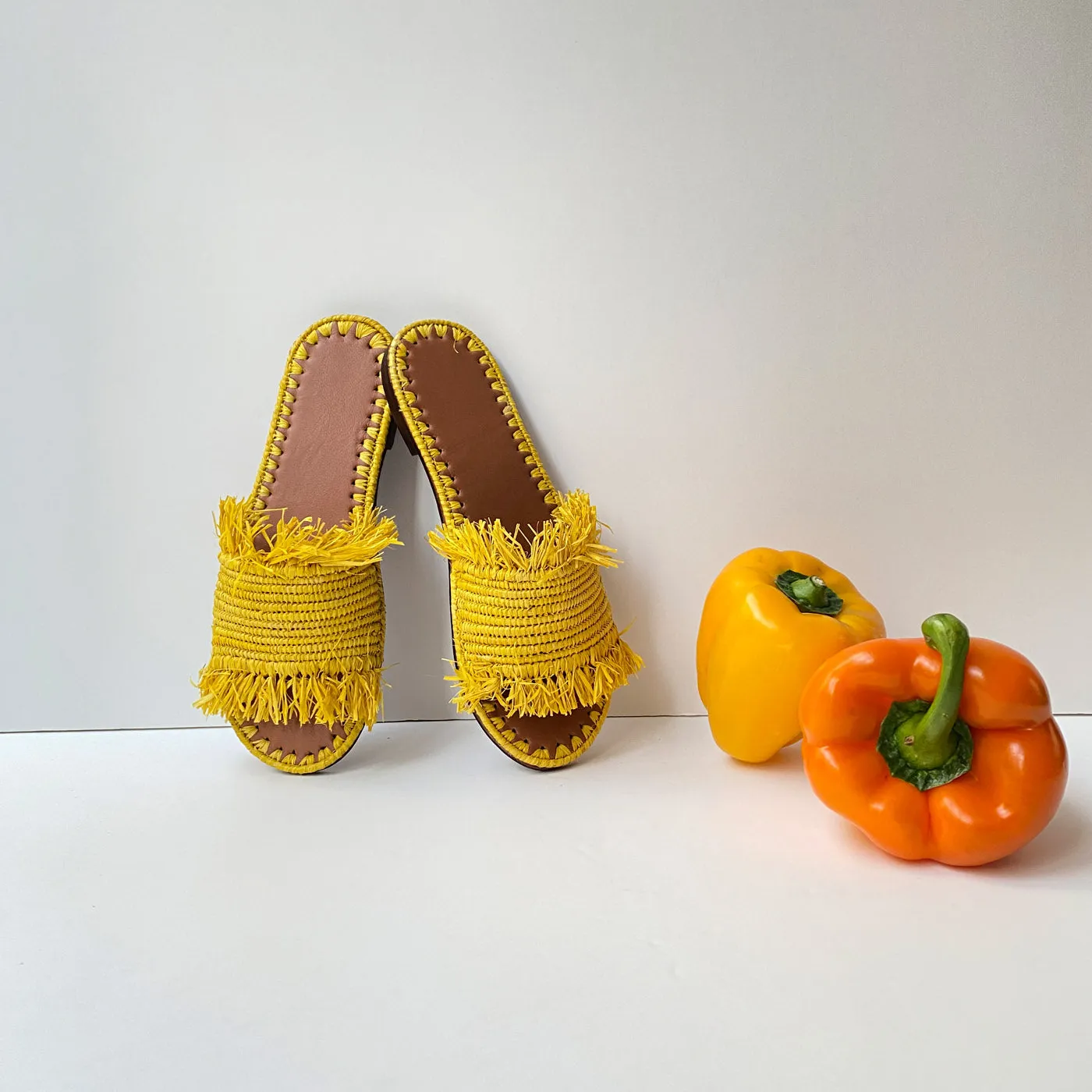 RAFFIA SAFFRON SLIDES