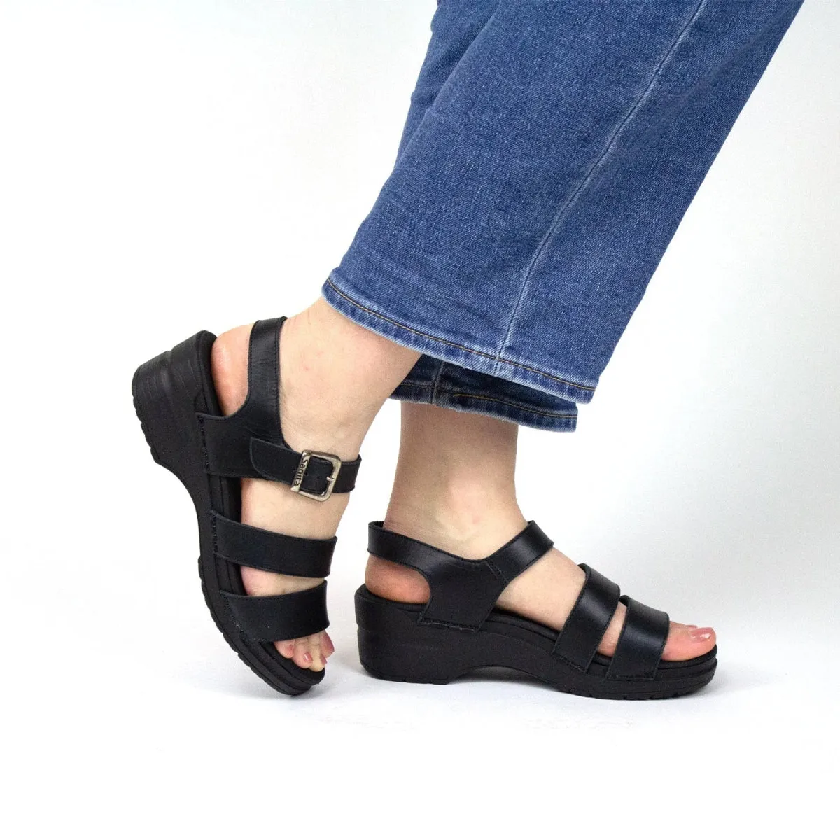 Sanita Sesso Womens Strappy Sandals In Black