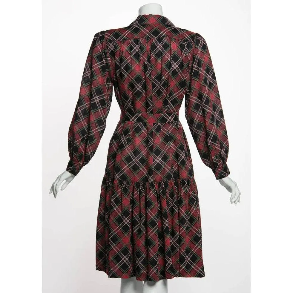 YVES SAINT LAURENT 1970s Ysl Vintage Lightweight Wool Plaid Dress | Size 38